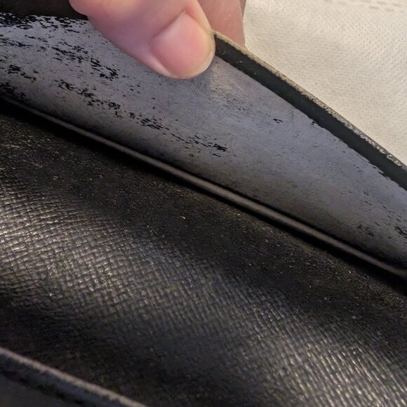 Louis Vuitton Vintage Epi Leather Brazza Wallet (Preloved, Great Project Piece!) - Picture 7 of 8